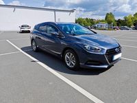 Gebraucht Hyundai i40 141 PS (103 kW) 2017 Blau Kombi