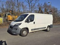Gebraucht Peugeot Boxer Comfort plus 131 PS (96 kW) 2016 Lack weiss banquise/deckende Van