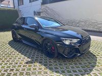 Second-hand Audi RS3 Performance 400 CP (294 kW) 2023 Negru Berlinǎ