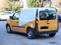 Gebraucht Renault Kangoo 68 PS (50 kW) 2010 Gelb Van / Kleinbus