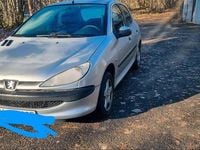 Gebraucht Peugeot 206 75 PS (55 kW) 2008 Grau Kleinwagen