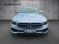 Gebraucht Mercedes E220 Avantgarde 200 PS (147 kW) 2024 Hightechsilber Kombi
