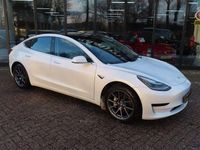 Gebraucht Tesla Model 3 Standard Range 175 kW (238 PS) 2020 Weiß Limousine