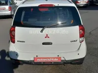 Gebraucht Mitsubishi Colt 95 PS (69 kW) 2009 Weiß Kleinwagen