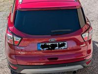 Usado Ford Kuga Titanium 150 HP (110 kW) 2018 Vermelho SUV