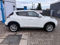 Gebraucht Nissan Juke 117 PS (86 kW) 2015 Weiß SUV