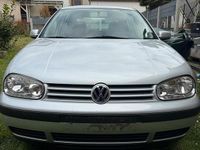 Gebraucht VW Golf IV Edition 101 PS (74 kW) 2000 Silber Kleinwagen