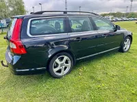 Gebraucht Volvo V70 Momentum 114 PS (83 kW) 2012 Schwarz Kombi