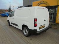 Używany Opel Combo 102 KM (75 kW) 2023 Biały Minivan