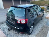 Gebraucht VW Golf VI 105 PS (77 kW) 2008 Schwarz Kleinwagen