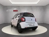 Gebraucht Smart ForFour Basis 71 PS (52 kW) 2019 Schwarz Kleinwagen