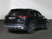 Gebraucht Mercedes GLC220 Avantgarde 197 PS (144 kW) 2023 Obsidianschwarz SUV