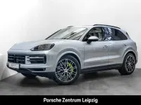 Gebraucht Porsche Cayenne S E-Hybrid 519 PS (381 kW) 2024 Silber SUV