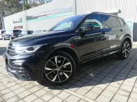 Gebraucht VW Tiguan Allspace R-line 245 PS (180 kW) 2023 Deep black perleffek (metallic) SUV