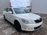 gebraucht Skoda Octavia 2,0 TDI Kombi "NAVI" "AHK" "KLIMA" "MFL"