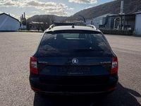Gebraucht Skoda Superb Exclusive 140 PS (102 kW) 2015 Schwarz Kombi