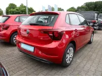 Gebraucht VW Polo Life 80 PS (58 kW) 2023 Kings red metallic Kleinwagen