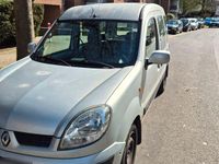 Gebraucht Renault Kangoo Privilege 75 PS (55 kW) 2005 Silber Van / Kleinbus