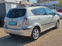 Gebraucht Toyota Corolla Verso 129 PS (94 kW) 2008 Silber Van / Kleinbus