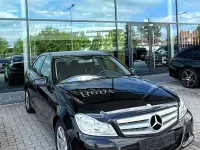 Gebraucht Mercedes C180 156 PS (114 kW) 2011 Schwarz Limousine