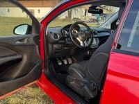 Gebraucht Opel Adam 70 PS (51 kW) 2017 Rot Kleinwagen
