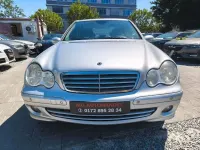 Gebraucht Mercedes C180 143 PS (105 kW) 2007 Silber Limousine
