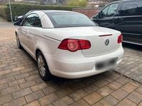 Gebraucht VW Eos 122 PS (89 kW) 2008 Weiß Cabrio