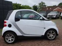 Gebraucht Smart ForTwo Coupé 71 PS (52 kW) 2010 Weiß Coupé