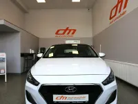Gebraucht Hyundai i30 Style 140 PS (102 kW) 2019 Weiß Limousine