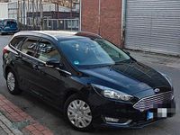 Gebraucht Ford Focus Titanium 120 PS (88 kW) 2016 Schwarz Limousine