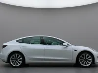 Gebraucht Tesla Model 3 Long Range AWD 258 kW (351 PS) 2019 Weiß Limousine