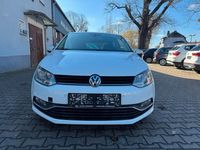 Gebraucht VW Polo LOUNGE 90 PS (66 kW) 2015 Weiß Kleinwagen
