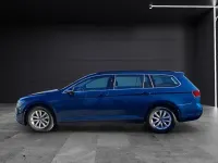 Gebraucht VW Passat Business 150 PS (110 kW) 2022 Aquamarinblau metallic Kombi
