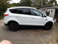 Gebraucht Ford Kuga Trend 150 PS (110 kW) 2016 Weiß SUV
