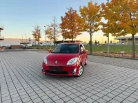 Gebraucht Renault Twingo Rip Curl 76 PS (55 kW) 2009 Rot Kleinwagen