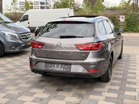 Second-hand Seat Leon XCELLENCE 150 CP (110 kW) 2017 Gri Break