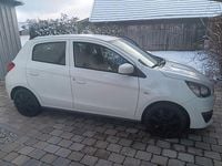 Gebraucht Mitsubishi Space Star Basis 71 PS (52 kW) 2019 Weiß Kleinwagen