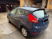 Gebraucht Ford Fiesta 60 PS (44 kW) 2011 Blau Kleinwagen