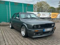 Second-hand BMW 320 Basis 129 CP (94 kW) 1987 Gri Berlinǎ
