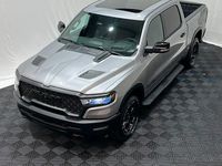 Gebraucht Dodge Ram 424 PS (311 kW) 2024 Billet silver Pickup