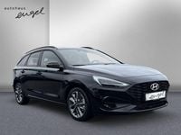 Neu Hyundai i30 Advantage 101 PS (74 kW) 2025 Schwarz Kombi