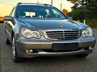 Second-hand Mercedes C200 Elegance 163 CP (119 kW) 2002 Gri Break