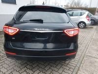 Gebraucht Maserati Levante 275 PS (202 kW) 2017 Schwarz SUV