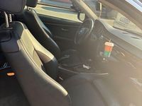 Gebraucht BMW 320 170 PS (125 kW) 2010 Blau Coupé