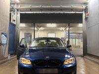 Gebraucht BMW 325 218 PS (160 kW) 2010 Blau Limousine