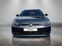 Neu VW Passat R-line 150 PS (110 kW) 2026 Diabasgrau metallic / grenadil Kombi
