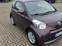 Gebraucht Toyota iQ 68 PS (50 kW) 2009 Violet Kleinwagen