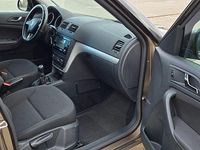 Gebraucht Skoda Yeti Ambition 150 PS (110 kW) 2016 Beige SUV