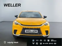 Gebraucht Lexus LBX 136 PS (100 kW) 2024 Gelb SUV