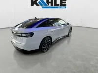 Gebraucht VW ID.7 Pro 210 kW (286 PS) 2025 Schwarz Kleinwagen